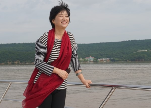 姚春丽